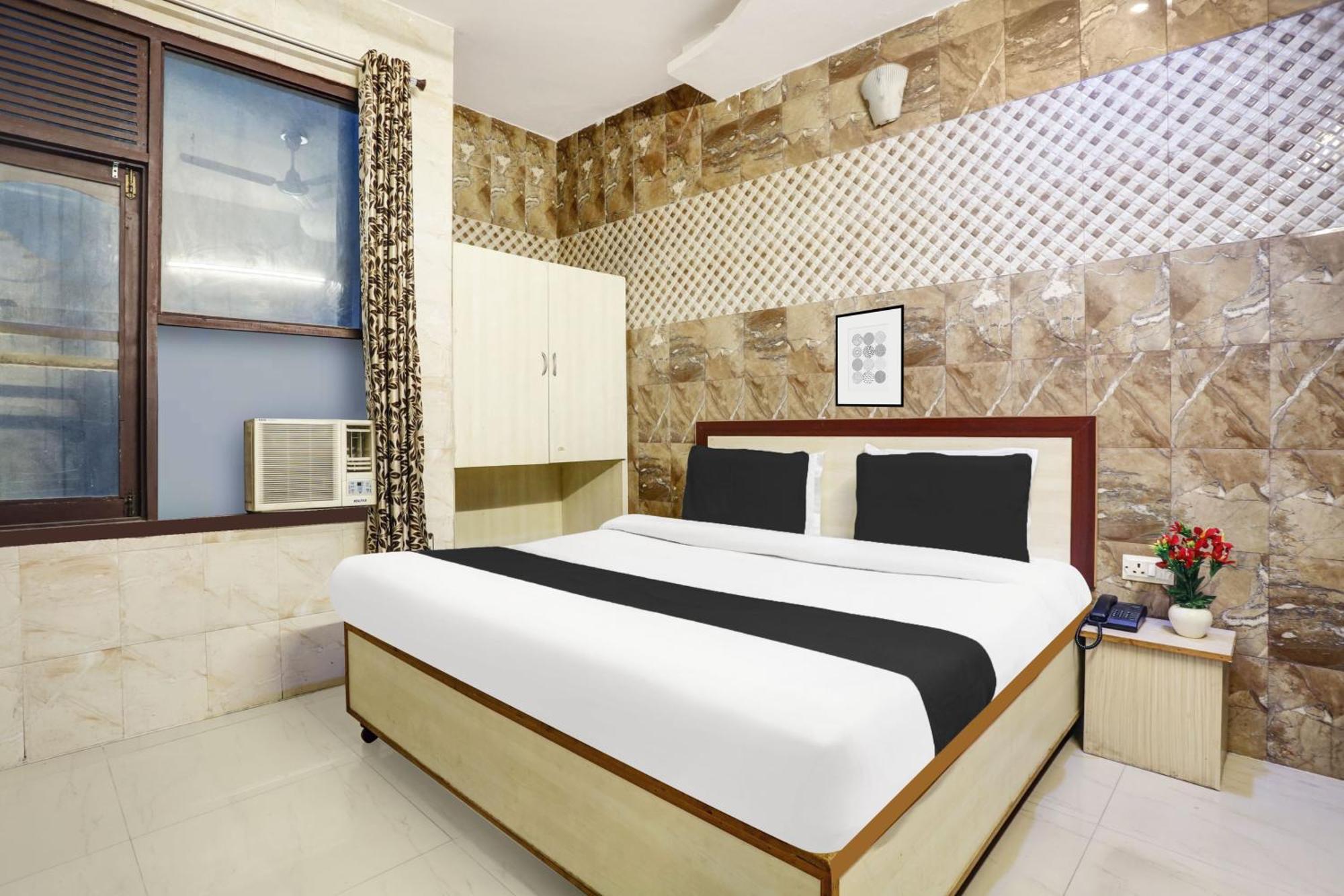 Hotel O Jammu Near Ragunath Bazaar Formerly Goodwill Exterior photo